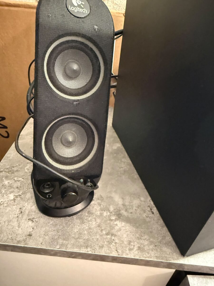 Logitech 2.1 PC-Lautsprechersystem mit Subwoofer